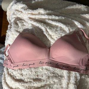 Victoria's Secret PINK Wear everywhere bra, size 34DDD